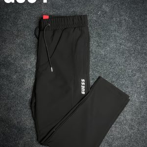Guess - Black
